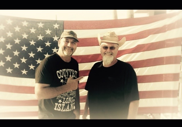 Rob n Gene US flag